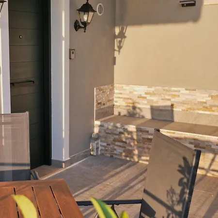 Διαμέρισμα Urania - Kitries Κιτριές