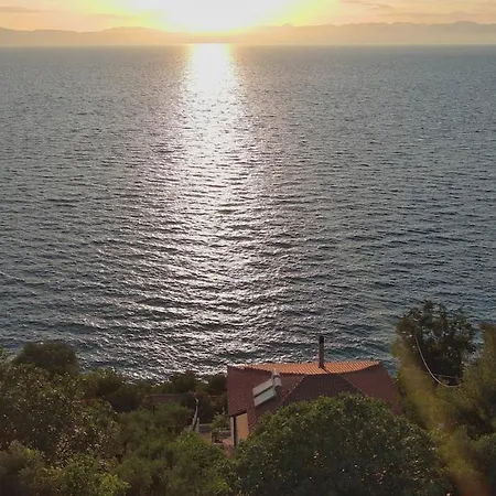 Urania - Kitries Lejlighed *