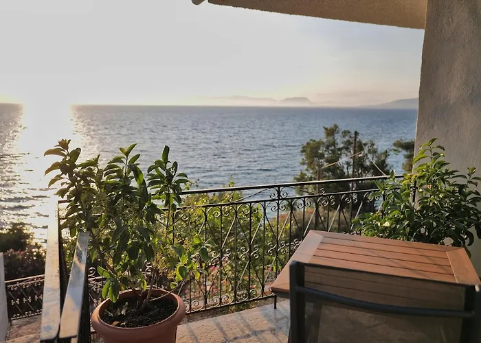 Urania - Kitries Appartement *