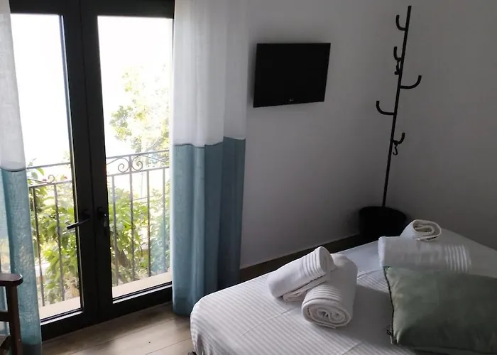 Urania - Kitries Apartmán *