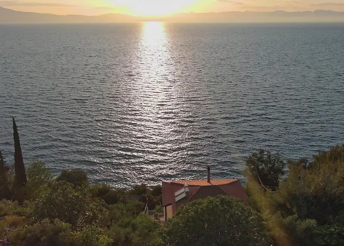 Urania - Kitries Apartmán *