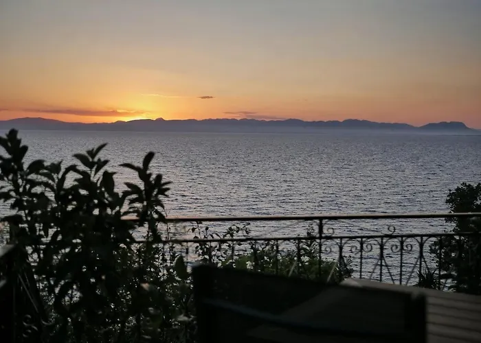 Urania - Kitries * Kitriaí